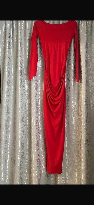 ereb qizili instagram: Qırmızı uzun don - Model: bədənə oturan, ön hissədə drapəli (büzgülü) — 1