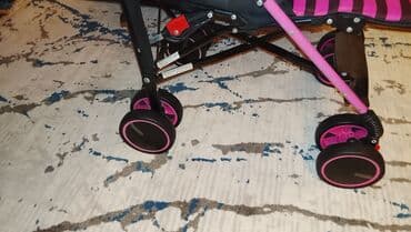 Araba-beşiklər: Çıxarılmayan beşikli araba, İşlənmiş, Yaş: 30 ay, Ünvandan götürmə, Pulsuz çatdırılma, Ödənişli çatdırılma — 8