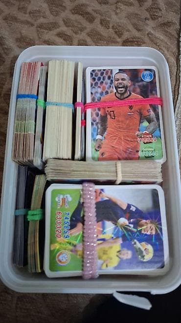 Futbol kolleksiya kartları dəsti - Böyük qarışıq kolleksiya: müxtəlif