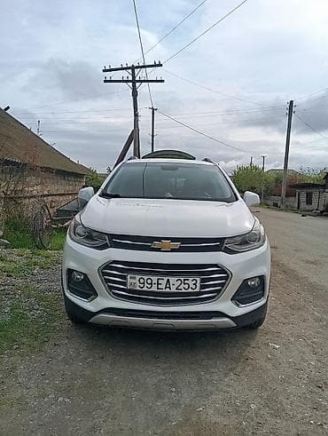 mercedes benz sprinter: Chevrolet Tracker: 1.4 l | 2018 il 100056 km Krossover — 1