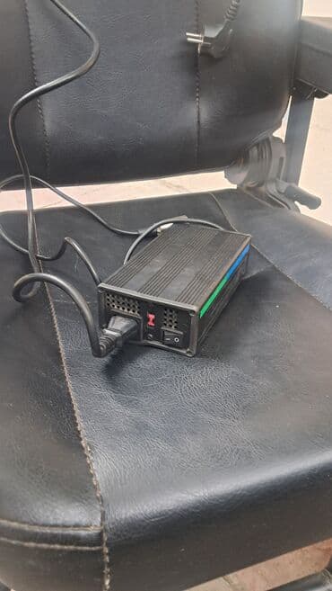 elektrikli əlil arabası: Elektrikli əlil arabası - Güclü elektrik mühərriki və arxa təkərlərdə — 6