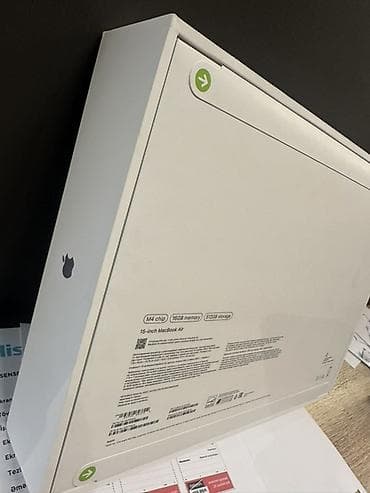 xiaomi mi not 10: Apple MacBook, 15.6 ", Apple M3, 512 GB — 3