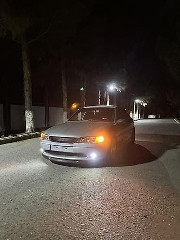 Satılır: Sedan tipli minik avtomobili - Korpus: 4 qapılı sedan