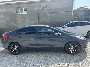 фольксваген гольф 1 6: Kia Forte: 1.8 л | 2015 г. Седан — 17