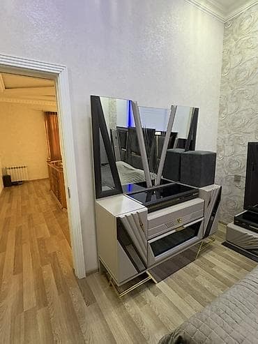 oturaca: Modern dəst mebellər - Qonaq otağı üçün konsol və güzgü dəsti: 4 — 6