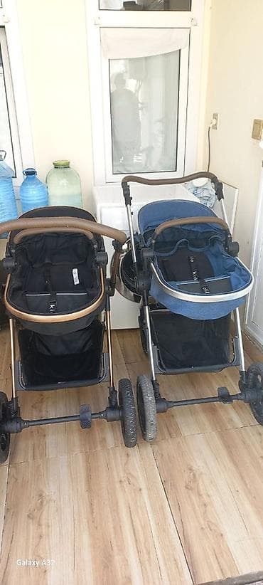 araba: Çıxarıla bilən beşikli araba — 1