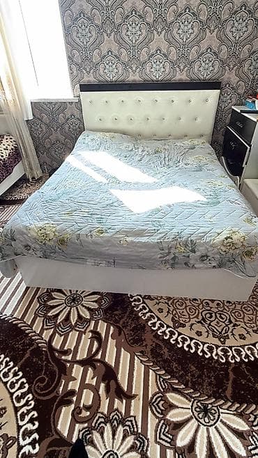 divar satlari: İşlənmiş, İkinəfərlik çarpayı, Bazalı, Matras ilə, Siyirməsiz, Azərbaycan — 2