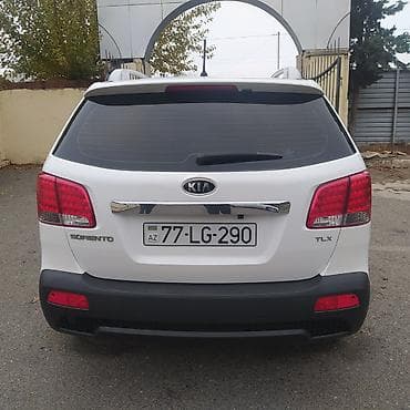 islenmis avtomobiller: Kia Sorento: 2 l | 2010 il Ofrouder/SUV — 2