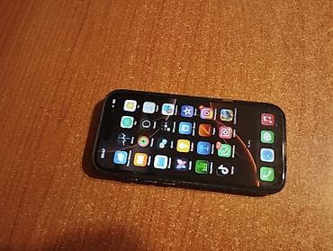 IPhone 16 Pro, 128 GB, Qızılı, Face ID lalafo.az -da IPhone 16 Pro, 128 GB, Qızılı, Face ID