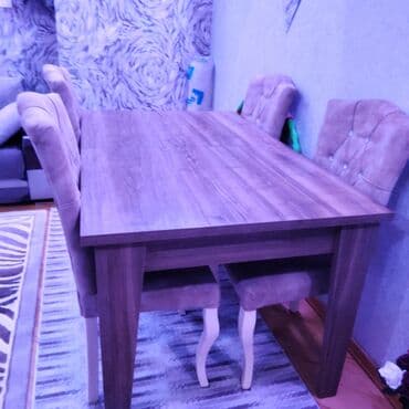 Açılmayan, Dördbucaq masa, 4 stul