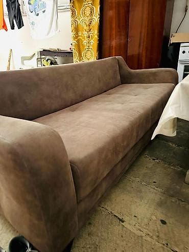 divan satisi: Tek divan Saloglu dan acilandir bazasi var Tecili satilir 150 azn real — 1