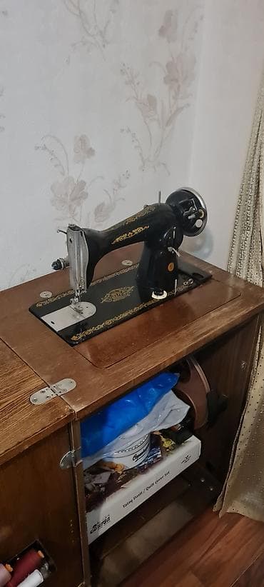 Qədim tikiş maşınları — 1