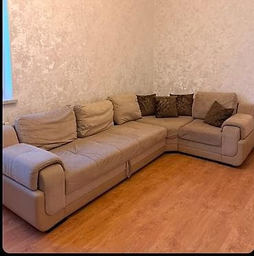 divan satisi: SvncKunc divan satılır 350 azn.Ölçü:2×3 m.Açılır,bazası yoxdur.Cəmi 1 — 1