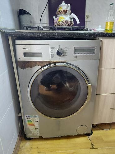 Unvan guneşli isdeyende ses edir lalafo.az -da Unvan guneşli isdeyende ses edir