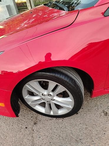 cruze diffuser: Chevrolet Cruze sedan – qırmızı rəng, benzinlə işləyən önötürücülü — 7