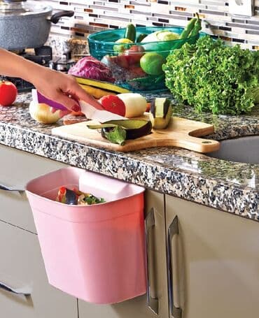 Qab-qacaq və mətbəx ləvazimatları: Qapı üçün asqılı zibil qabı — 1