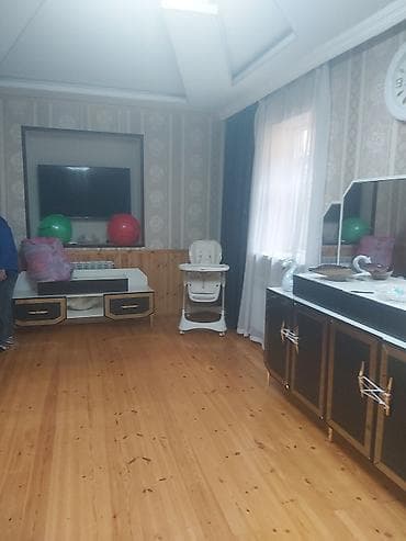 gul: 3 sotun içinde, 2 mertebeli, 5 otaqlı, orta temirli, bir ev satıram — 2