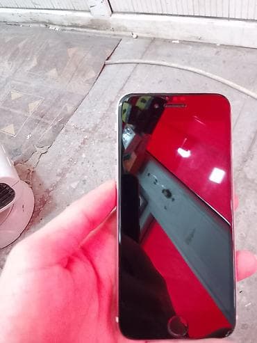 iphone 7 ikinci əl: IPhone 7, 32 GB, Gümüşü, Barmaq izi — 1