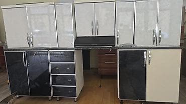 *300azn* Metbex mebeli.Olcu 2.10 ustunde qaz moyka aspirator var.Unvan