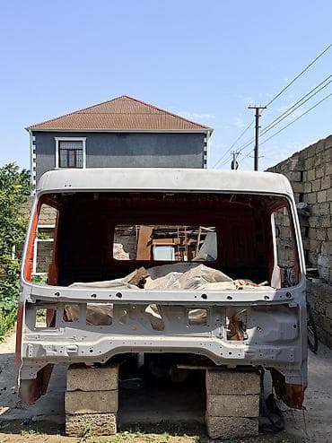 07 kuzası: Donfeng kabinkasıdı.Ela veziyyetdedi.Pasdan çürükden ve vuruqdan söz — 1