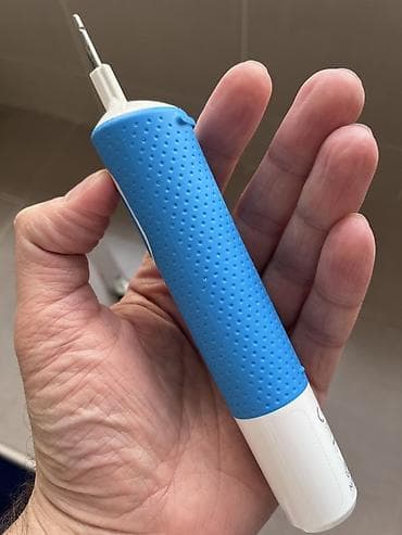 iwlenmiw mini soyuducular: Oral-B зубные щётки в хорошем состоянии, зарядное устройство и два — 5