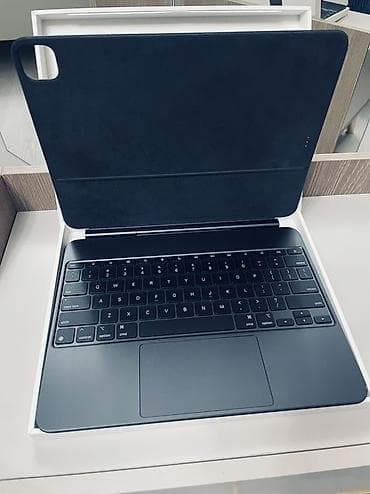 Apple iPad pro 13 m4 m5 Magic Keyboard – qara rəng - Uyğunluq: iPad