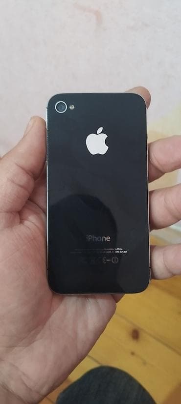 ipone 8 pilus: IPhone 4S, < 16 GB, Jet Black, Zəmanət, Kredit, Qırıq — 2