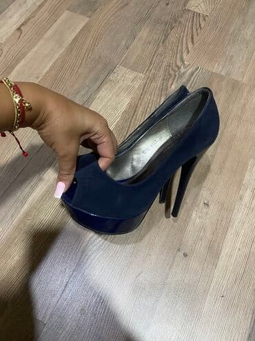 туфли новая не одевала не разу: Туфли, Размер: 36, цвет - Синий, Б/у — 2