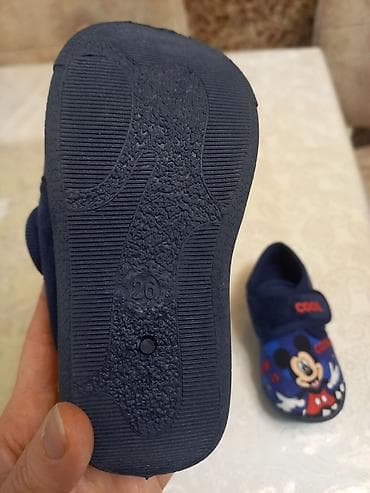 Игрушки: Uşaq ayaqqabisi.Ölçü 26. yenidir.geyinilmeyib.15 azn — 4