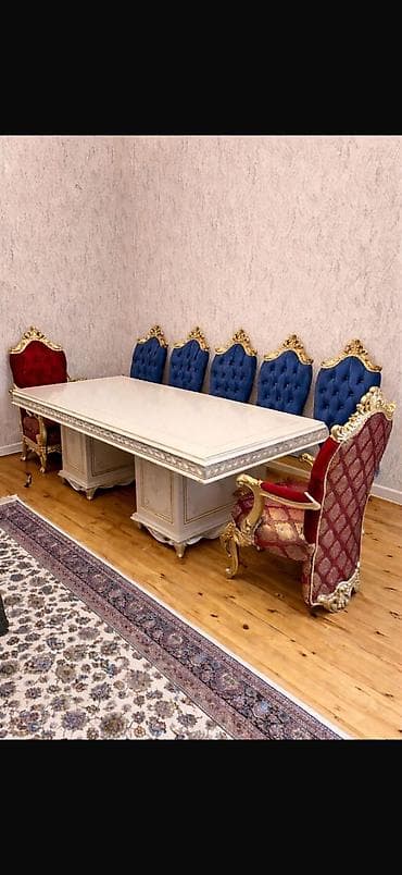 sultan kunc divan: Stol stul dəsti satilir. 990 azn. Ideal vəziyyətdədir. 8 stulla — 1