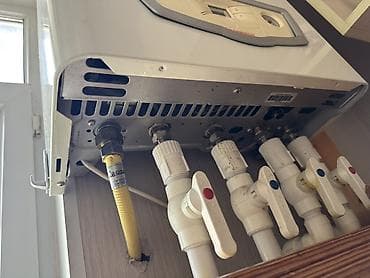 qizdirci: Qaz kombi və radiator dəsti - Divara quraşdırılan qaz kombi aparatı — 2