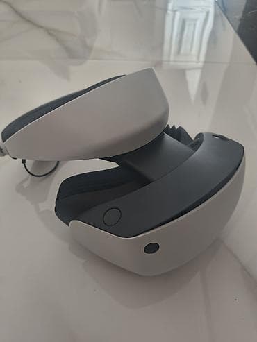 konsollar: Ideal veziyyetde Playstation 5 ucun VR 2 . En son versiya her bir seyi — 5