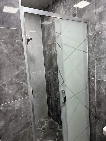 Yaşam residentde yerləşir mənzil. 18/12ci mertebesi. Binanin altinda — 4
