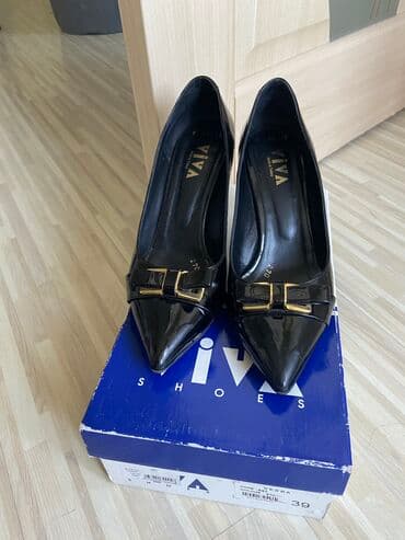 Аксессуары: Туфли, Размер: 39, Б/у — 1