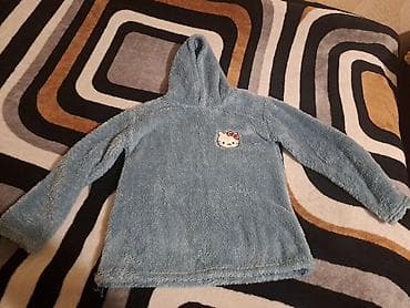 svitir: Məhsul: Yumşaq ev geyimi dəsti – 3 parça Razmer: M Təsvir: - Rəng — 2