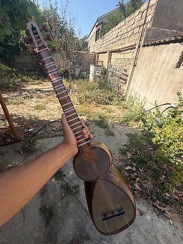 Тар: Tar – milli simli musiqi aləti - Korpus: iki hissəli armud formalı — 9