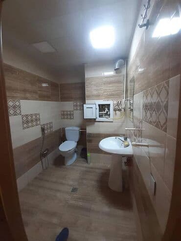 ist petrol tbilisi prospekti: Bakı, 2 otaqlı, Köhnə tikili, m. Əhmədli, 65 kv. m — 8