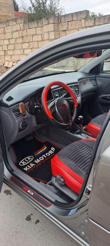 подержанные авто: Kia Rio: 1.4 л | 2011 г. Седан — 5