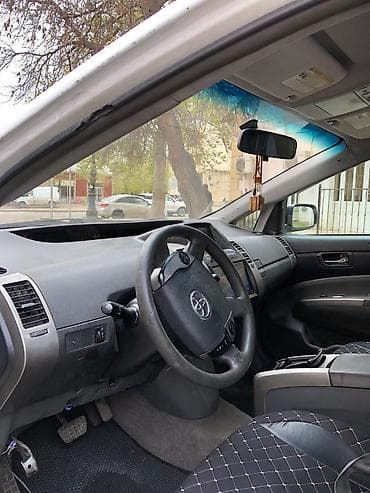 prius disk təkər: Toyota Prius (2-ci nəsil) hibrid hetçbek - Kuzov: 5 qapılı hetçbek — 2