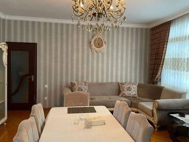 qarayev 4 otaqli kohne tikili: 4 otaqlı, Yeni tikili, m. Nəriman Nərimanov, 150 kv. m — 2