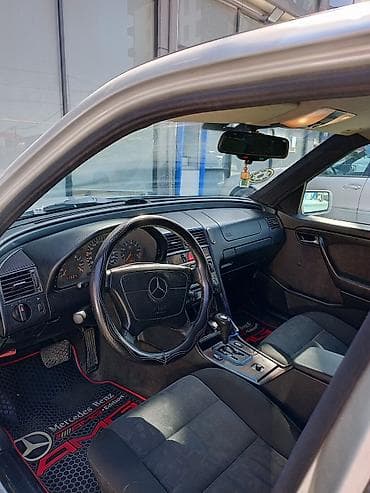 vito viano oturacaqlar: Mercedes-Benz C-Class: 1.8 l | 1997 il Sedan — 5