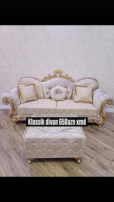 Yeni, Klassik divan, Pufik