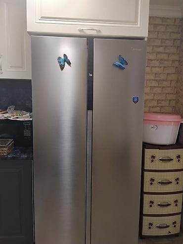 2 qapılı Midea Soyuducu Satılır, rəng - Gümüşü, Təkərli