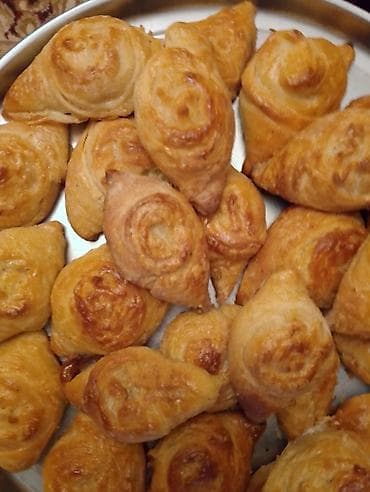 xirdalan corek zavodu: PRYANİK,BAMİYƏ BİŞİREN İŞÇİ TELEB OLUNUR . ETRAFLI ZENG VURUB — 1