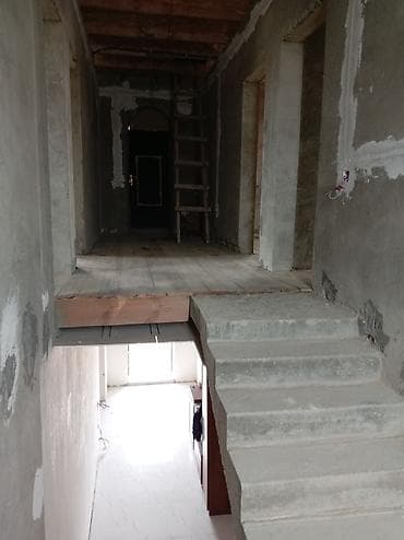 Maştağa qəs. 6 otaqlı, 240 kv. m, Kredit var, Orta təmir — 6