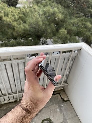 iphoe x: IPhone X, 64 GB, Space Gray — 8