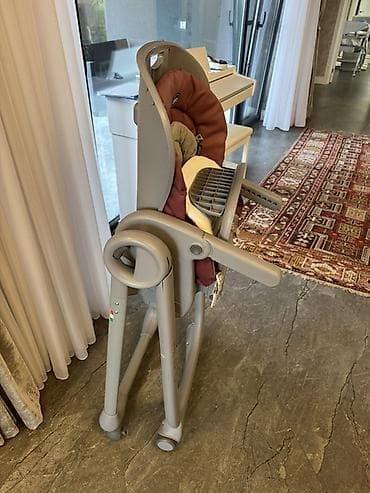 Chicco Polly Magic Relax uşaq yemək stulu. 550 manata alinib. Heçbir — 2