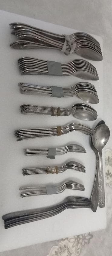 Melxiyor qaşıqlar .Əla vəziyyətdə.1KQ .70 man. - Müxtəlif ölçülərdə