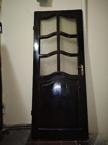 Salam Taxta otaq qapısı – şüşə panelli, klassik dizayn bu qapidan 3 — 1