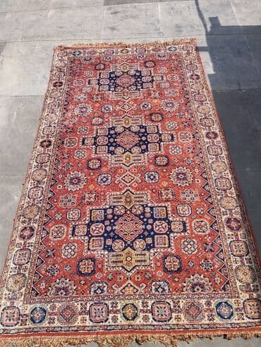 Ev saatları: Xalça — 1